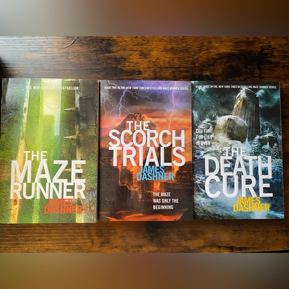 The Maze Runner Book Series Box Set - James Dashner - Picture 1 of 3